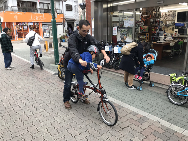 BROMPTON × PERE ほっこりする素敵なご納車になりました: サイクルハウスしぶや スタッフブログ