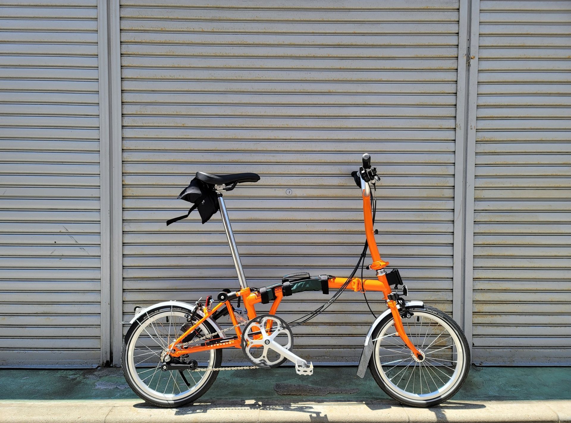 Brompton × rin project】Brompton用キャリーハンドルのご紹介